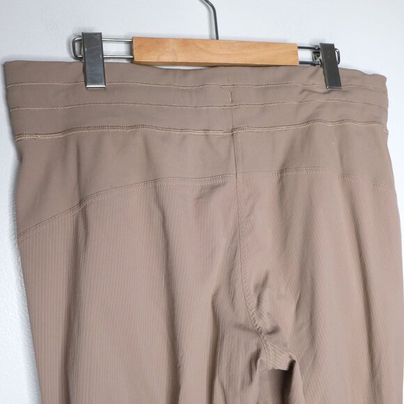 Lululemon Dance Studio Mid Rise Jogger Pant Beige Casual Yoga Size 12 | 2024 - Picture 6 of 8